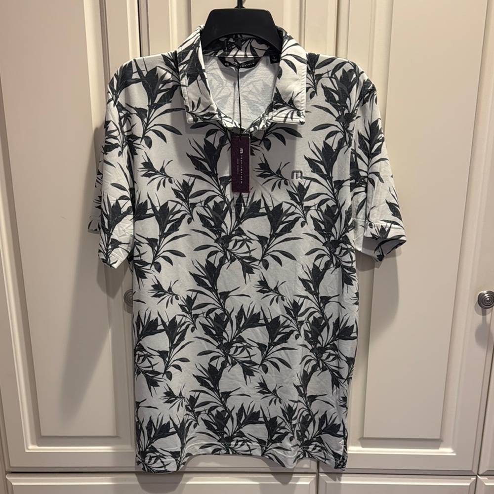 Travis Mathew Golf Featherweight Coast Polo size L